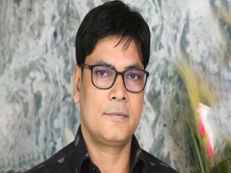 सुबोध वर्मा: फूस की झोपड़ी में बचपन गुजरा, आज दूसरे को बसा रहे महल में