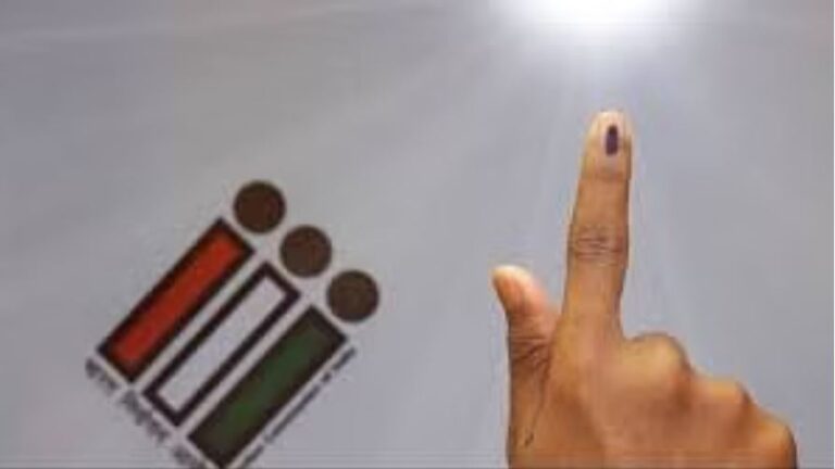 राजधानी दून में जीत-हार में महिलाएं निभाएंगी अहम किरदार, आंकड़ों पर डाले नजर