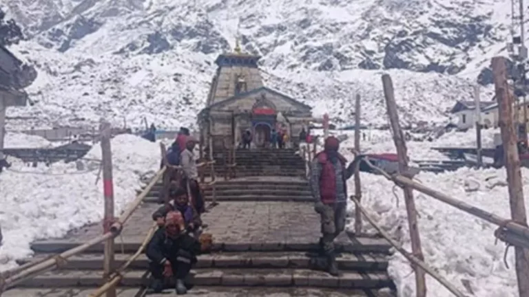 चारधाम यात्रा के पहले दिन ही 2 लाख से अधिक पंजीकरण, जानिए कैसे कराना होगा रजिस्ट्रेशन