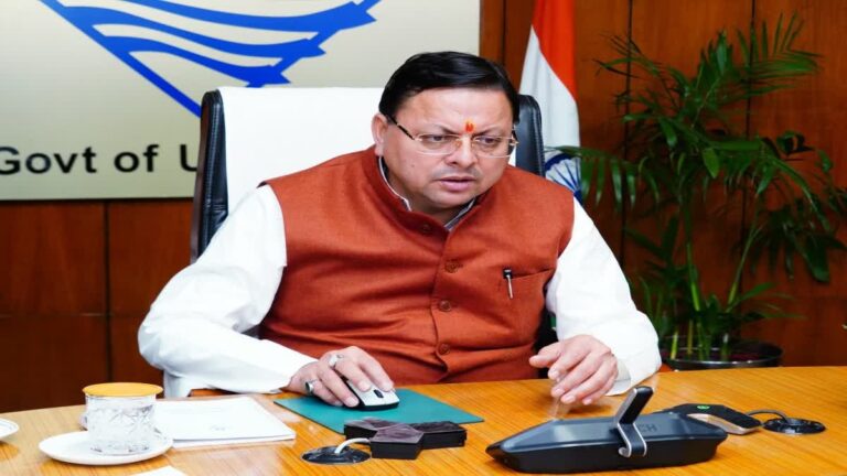 सीएम धामी का बुजुर्गों को तोहफा, 60 साल के होने से पहले ही कर सकेंगे वृद्धावस्था पेंशन के लिए आवेदन