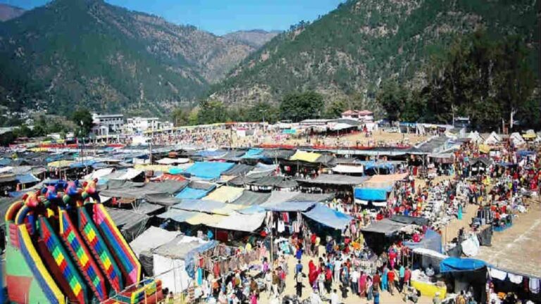 सीएम धामी ने किया ऐतिहासिक गौचर मेले का शुभारंभ, सात दिनों तक सांस्कृतिक रंग बिखरेंगे