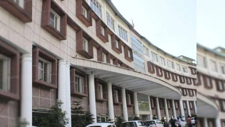 सरकारी दफ्तरों की सुरक्षा पर सख्ती, संदिग्ध गतिविधियों पर तुरंत होगा एक्शन, गृह विभाग ने मांगी रिपोर्ट