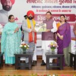 hindi-news-28.jpg