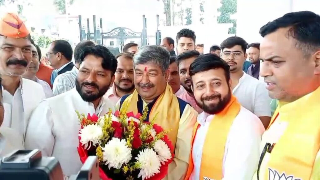 hindi-news-8.jpg